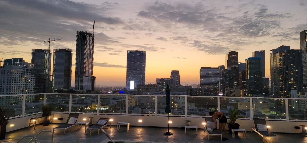 Апартаменты Nyc Styled Loft In Dtla, Sleeps 4 With Free Parking! Лос-Анджелес Экстерьер фото