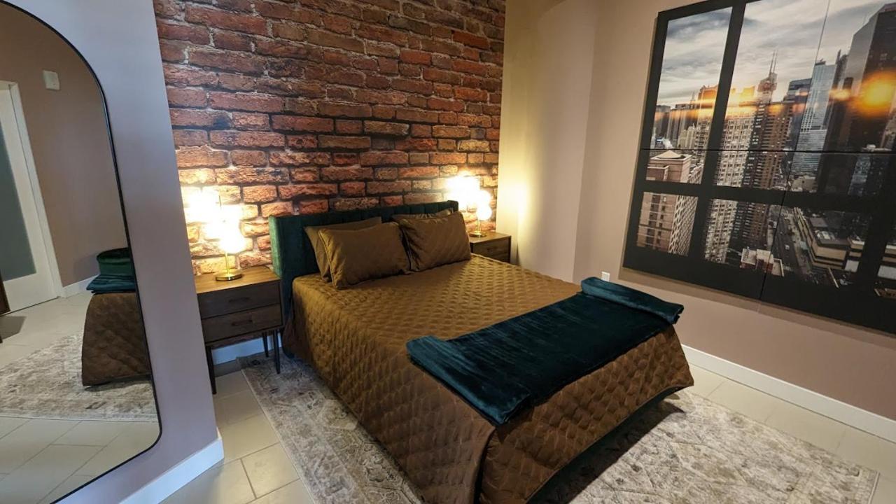 Апартаменты Nyc Styled Loft In Dtla, Sleeps 4 With Free Parking! Лос-Анджелес Экстерьер фото