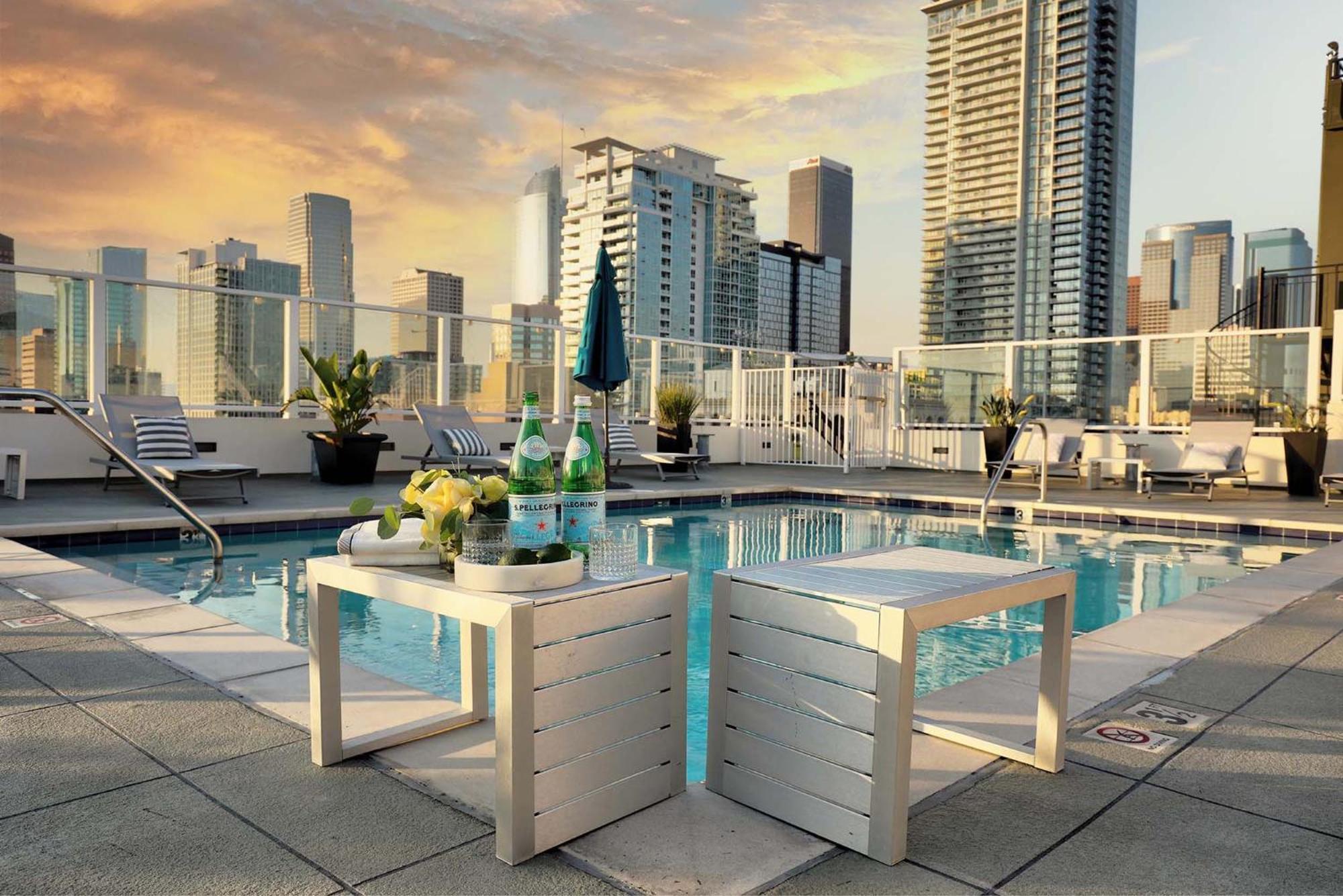 Апартаменты Nyc Styled Loft In Dtla, Sleeps 4 With Free Parking! Лос-Анджелес Экстерьер фото