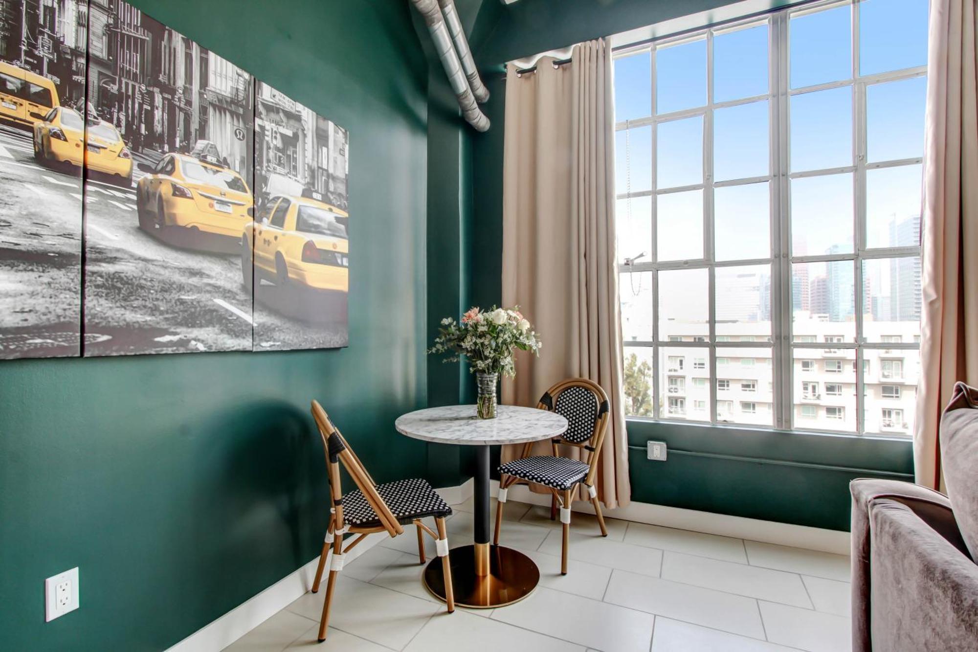 Апартаменты Nyc Styled Loft In Dtla, Sleeps 4 With Free Parking! Лос-Анджелес Экстерьер фото